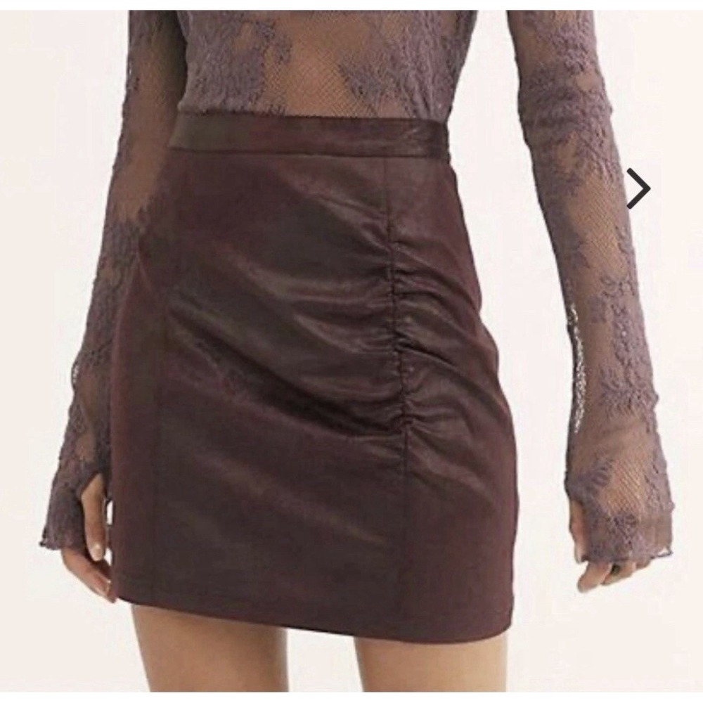 Free People Rumi Ruched Faux Leather Mini Skirt Wine Red S Preppy Boho Festival